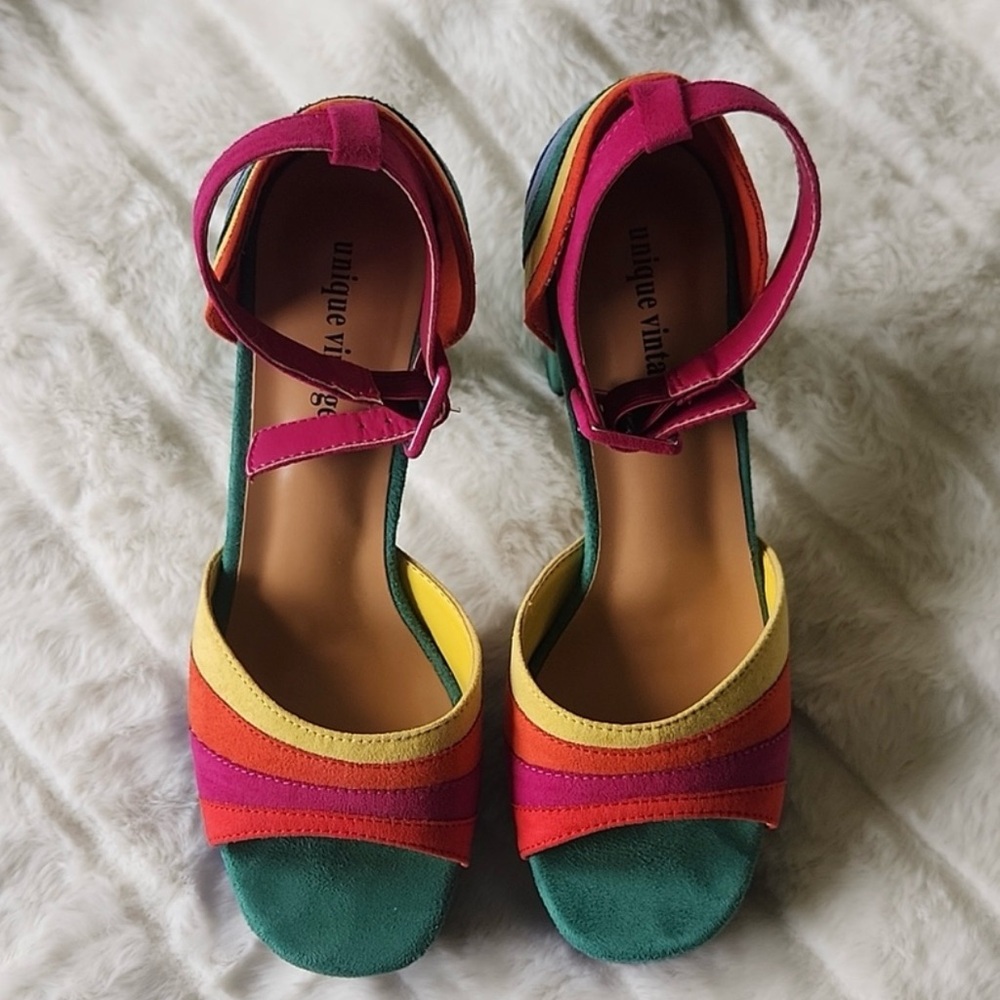 🌈 Rainbow Platform Heels